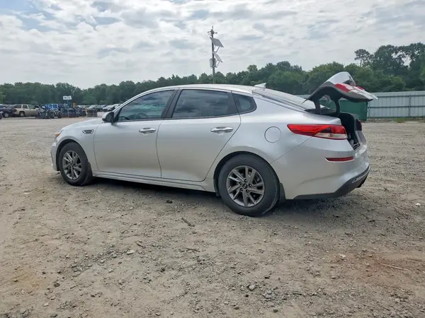 5XXGT4L39KG375745 2019 KIA OPTIMA - Image 2