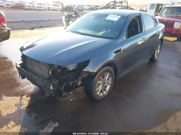 5XXGT4L39KG375843 2019 KIA OPTIMA - Image 2