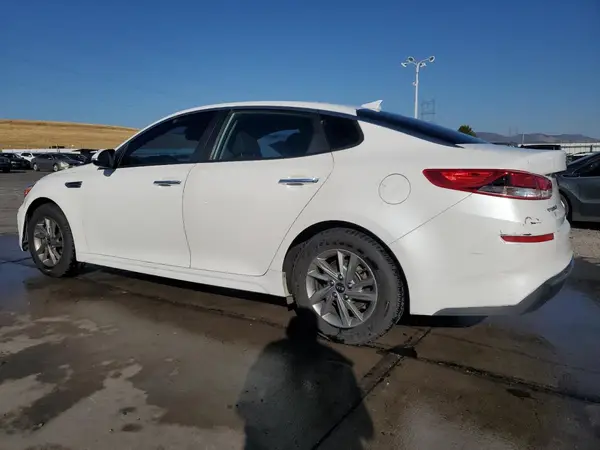 5XXGT4L39KG377639 2019 KIA OPTIMA - Image 2