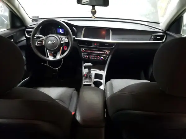5XXGT4L39LG381997 2020 KIA OPTIMA - Image 8