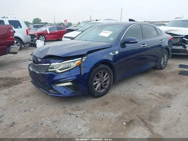 5XXGT4L39LG383068 2020 KIA OPTIMA - Image 2