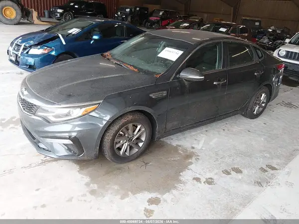 5XXGT4L39LG388206 2020 KIA OPTIMA - Image 2