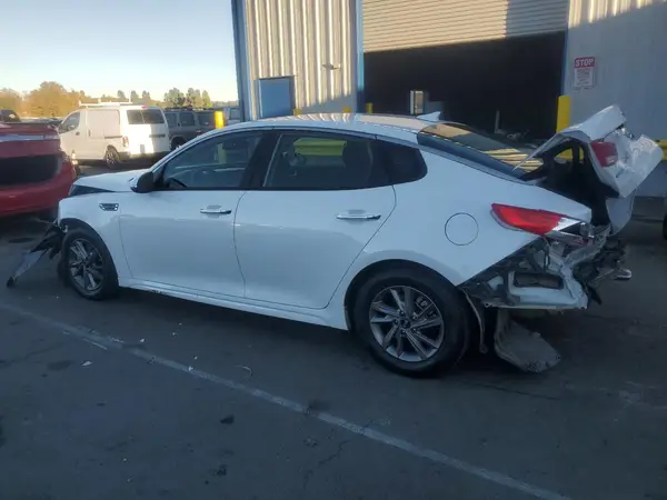 5XXGT4L39LG392854 2020 KIA OPTIMA - Image 2