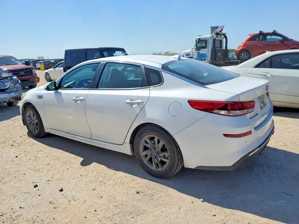 5XXGT4L39LG393700 2020 KIA OPTIMA - Image 2