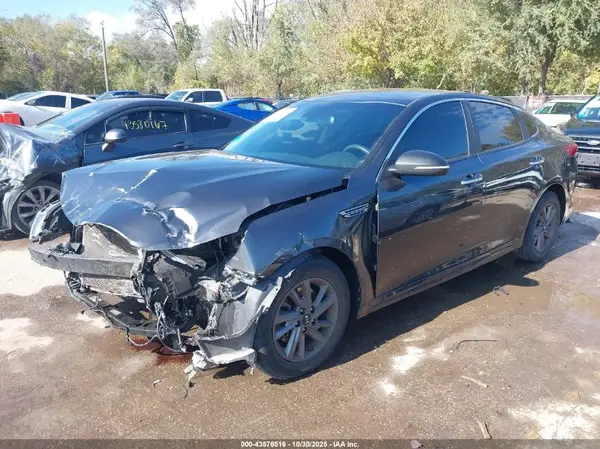 5XXGT4L39LG394605 2020 KIA OPTIMA - Image 2