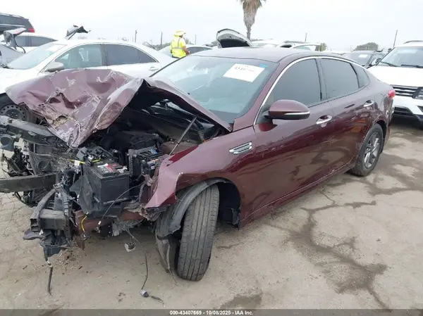 5XXGT4L39LG396788 2020 KIA OPTIMA - Image 2