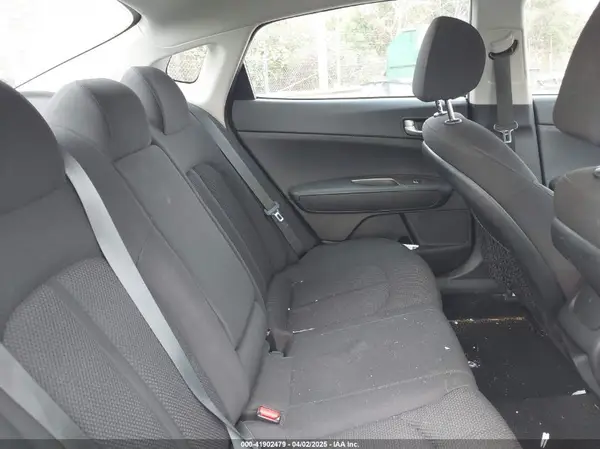 5XXGT4L39LG400984 2020 KIA OPTIMA - Image 8
