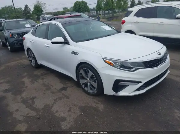5XXGT4L39LG401326 2020 KIA OPTIMA - Image 1