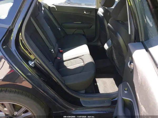 5XXGT4L39LG402346 2020 KIA OPTIMA - Image 8