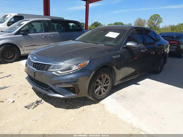 5XXGT4L39LG404453 2020 KIA OPTIMA - Image 2