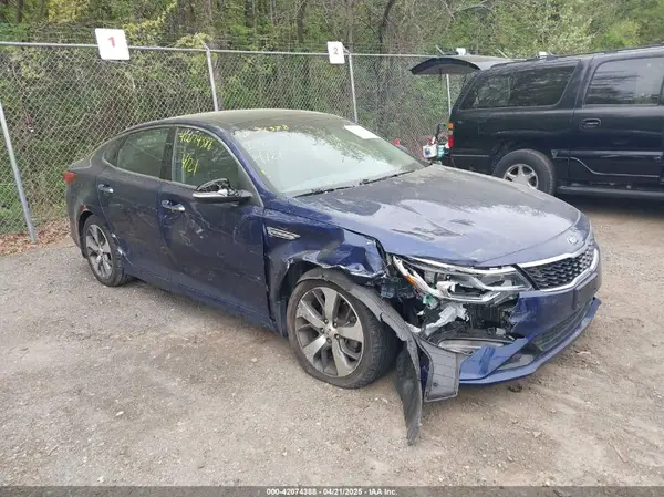 5XXGT4L39LG404890 2020 KIA OPTIMA - Image 1