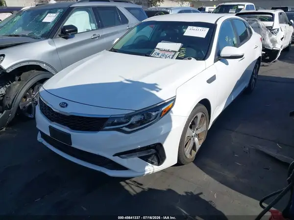 5XXGT4L39LG405540 2020 KIA OPTIMA - Image 2