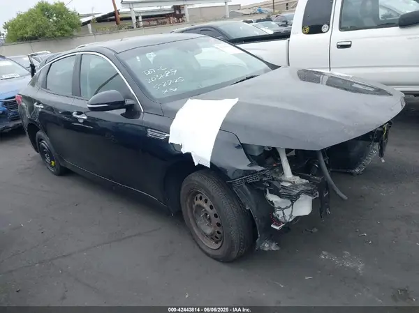 5XXGT4L39LG408048 2020 KIA OPTIMA - Image 1