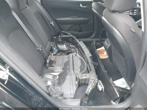 5XXGT4L39LG408048 2020 KIA OPTIMA - Image 8