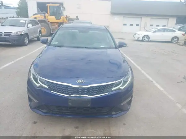 5XXGT4L39LG412360 2020 KIA OPTIMA - Image 8