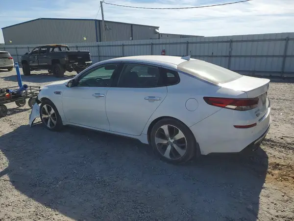 5XXGT4L39LG413153 2020 KIA OPTIMA - Image 2
