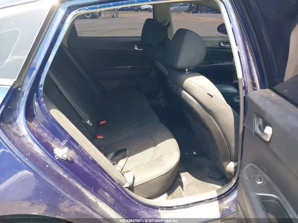 5XXGT4L39LG414030 2020 KIA OPTIMA - Image 8