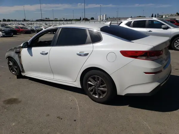 5XXGT4L39LG416649 2020 KIA OPTIMA - Image 2