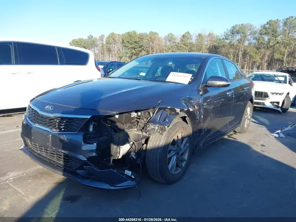 5XXGT4L39LG418398 2020 KIA OPTIMA - Image 2