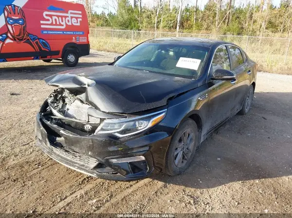 5XXGT4L39LG418904 2020 KIA OPTIMA - Image 2