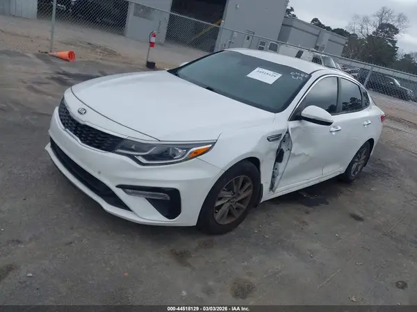 5XXGT4L39LG420488 2020 KIA OPTIMA - Image 2