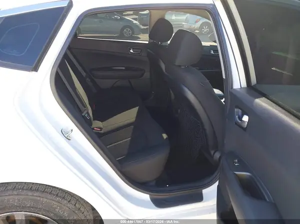5XXGT4L39LG422077 2020 KIA OPTIMA - Image 8