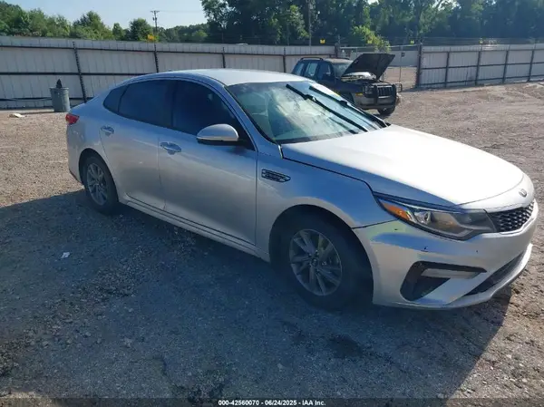 5XXGT4L39LG424329 2020 KIA OPTIMA - Image 1