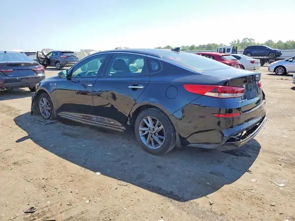5XXGT4L39LG428011 2020 KIA OPTIMA - Image 2