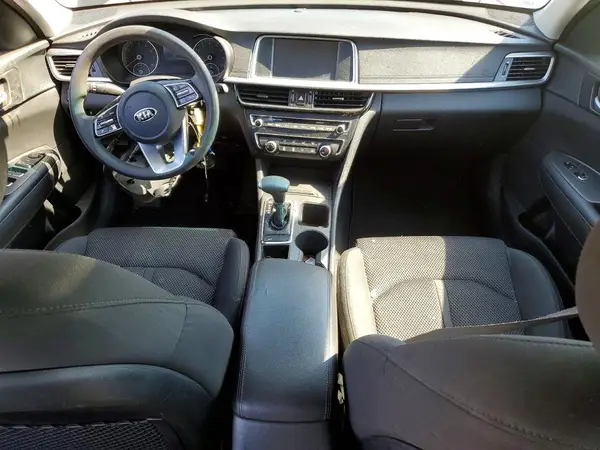 5XXGT4L39LG428011 2020 KIA OPTIMA - Image 8