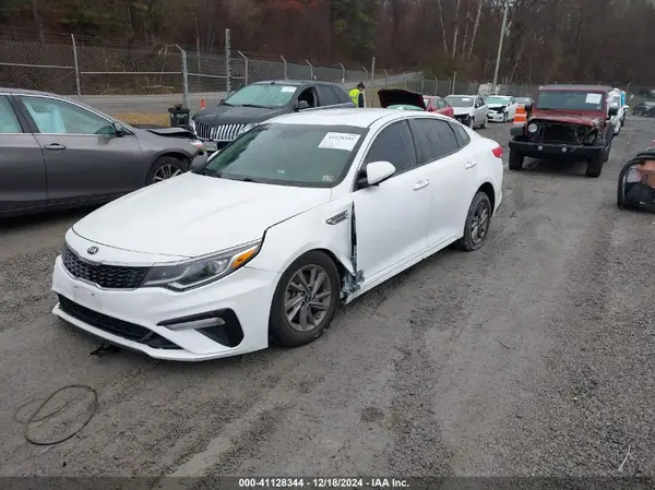 5XXGT4L39LG430115 2020 KIA OPTIMA - Image 2