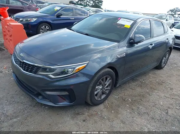 5XXGT4L39LG431670 2020 KIA OPTIMA - Image 2