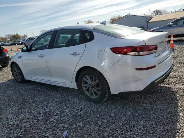 5XXGT4L39LG435668 2020 KIA OPTIMA - Image 2