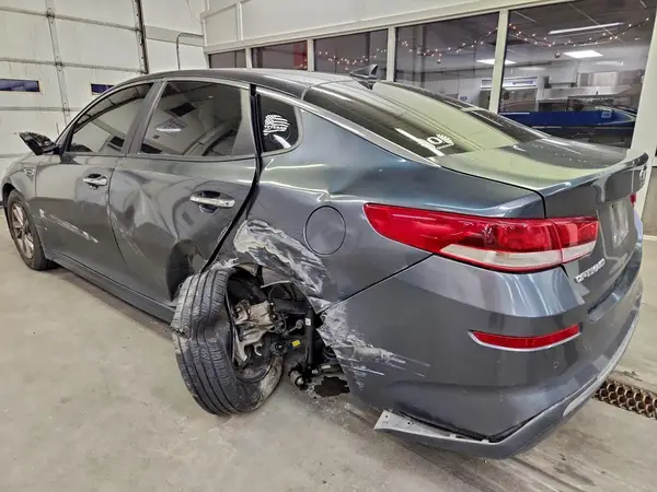 5XXGT4L39LG437789 2020 KIA OPTIMA - Image 2