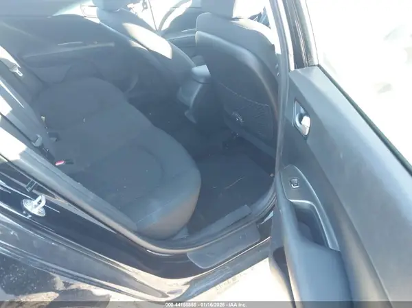 5XXGT4L39LG438554 2020 KIA OPTIMA - Image 8