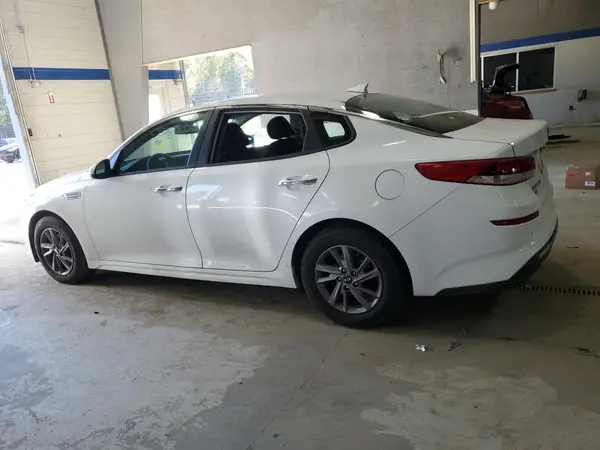 5XXGT4L39LG439378 2020 KIA OPTIMA - Image 2