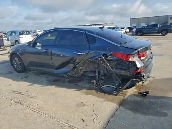 5XXGT4L39LG444161 2020 KIA OPTIMA - Image 2