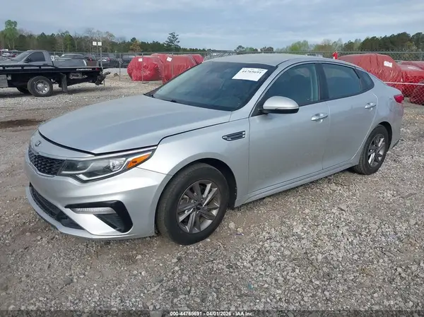5XXGT4L39LG450266 2020 KIA OPTIMA - Image 2