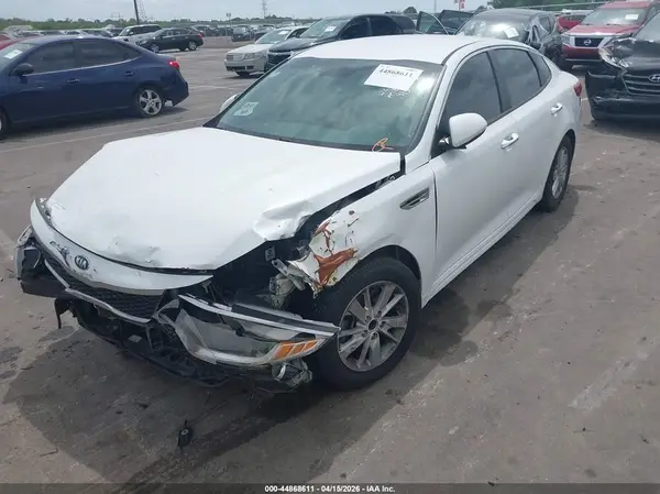 5XXGT4L3OJG233802 2018 KIA OPTIMA - Image 2