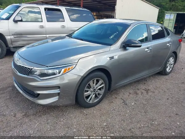 5XXGT4L3XGG003743 2016 KIA OPTIMA - Image 2
