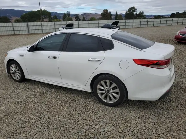 5XXGT4L3XGG004438 2016 KIA OPTIMA - Image 2
