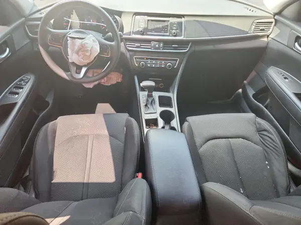 5XXGT4L3XGG011647 2016 KIA OPTIMA - Image 8