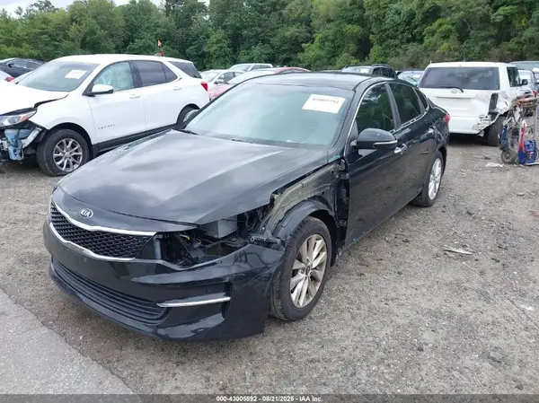 5XXGT4L3XGG011826 2016 KIA OPTIMA - Image 2
