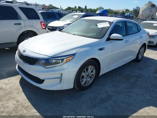 5XXGT4L3XGG014628 2016 KIA OPTIMA - Image 2