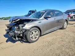 5XXGT4L3XGG016895 2016 KIA OPTIMA