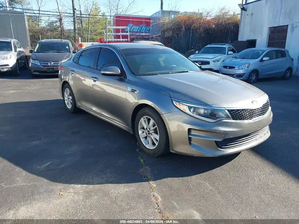 5XXGT4L3XGG019893 2016 KIA OPTIMA - Image 1