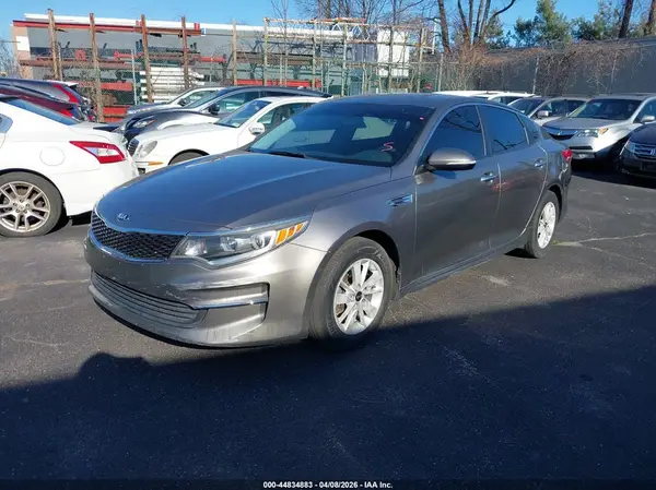 5XXGT4L3XGG019893 2016 KIA OPTIMA - Image 2