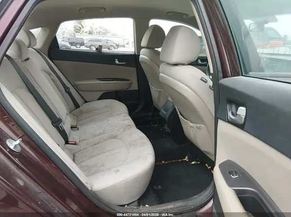 5XXGT4L3XGG024091 2016 KIA OPTIMA - Image 8