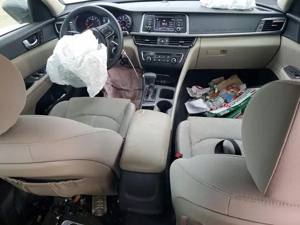 5XXGT4L3XGG024365 2016 KIA OPTIMA - Image 8