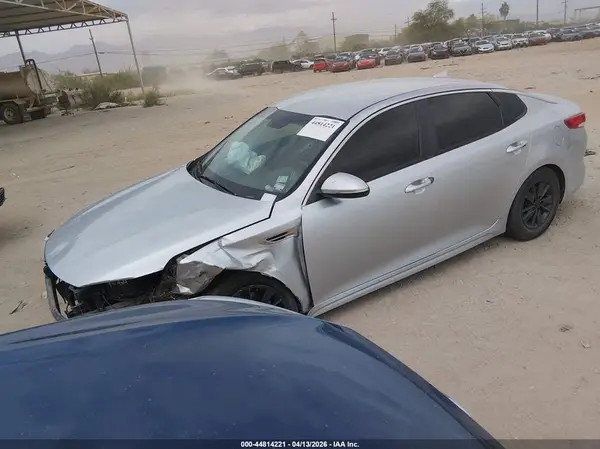 5XXGT4L3XGG024723 2016 KIA OPTIMA - Image 2
