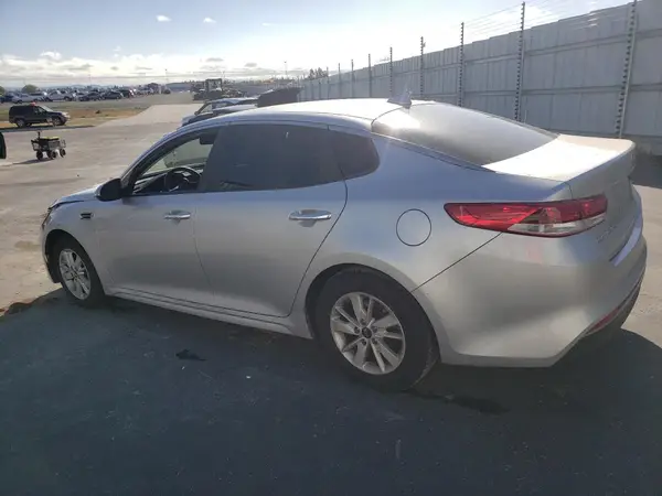 5XXGT4L3XGG025323 2016 KIA OPTIMA - Image 2